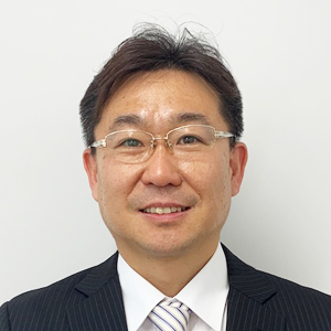 松田 修