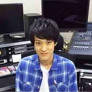 岡崎 慎之輔
