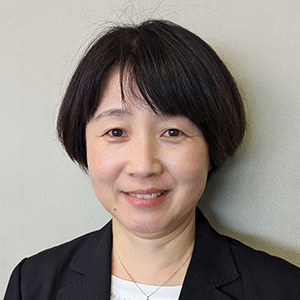 﨑山　貴代